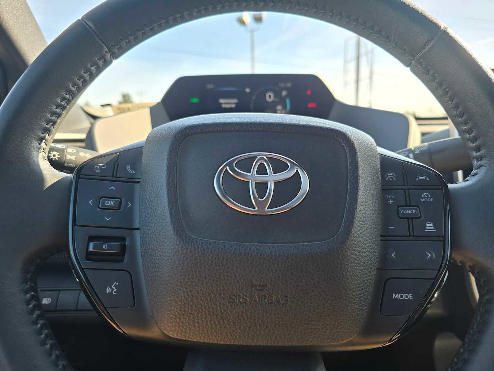 Used 2023 Toyota bZ4X XLE w/ Weather Package image 26