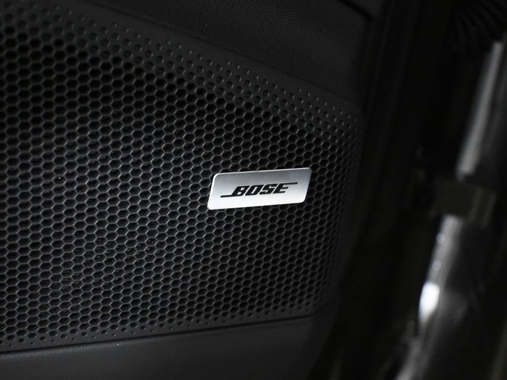 New 2026 Porsche Macan 4 Electric AWD/4WD image 32