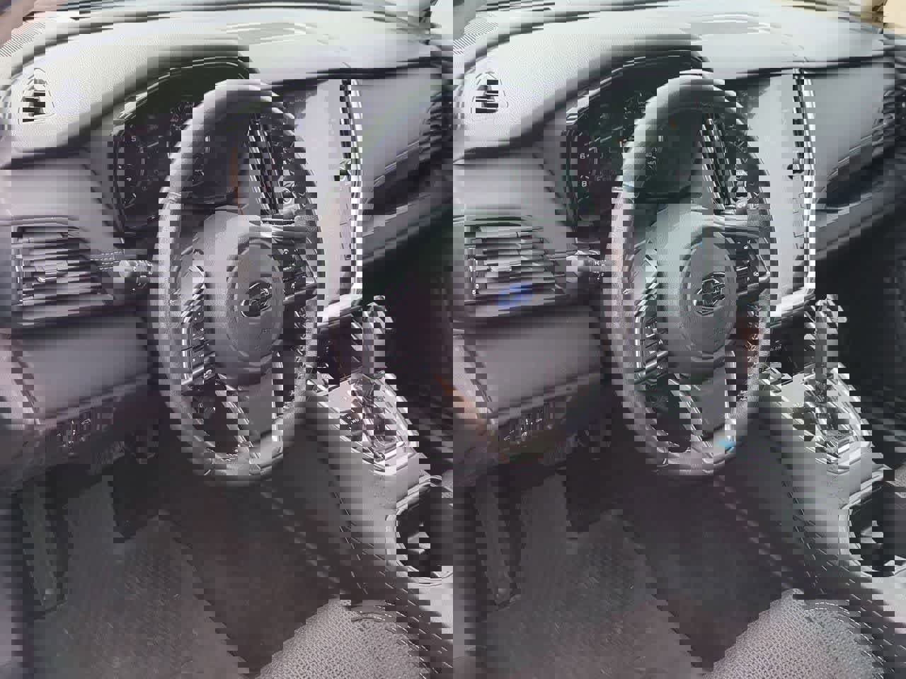 Used 2022 Subaru Outback Premium image 2