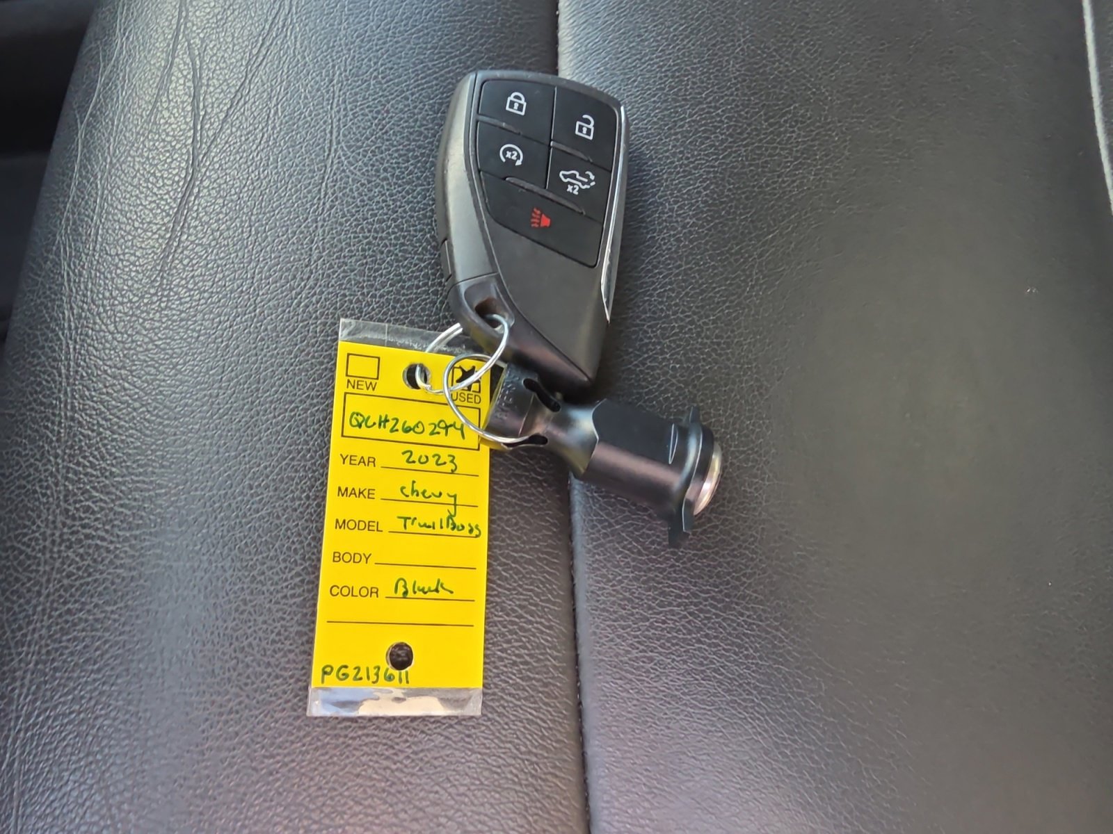 Used 2023 Chevrolet Silverado 1500 LT Trail Boss w/ LT Trail Boss Premium Package image 33