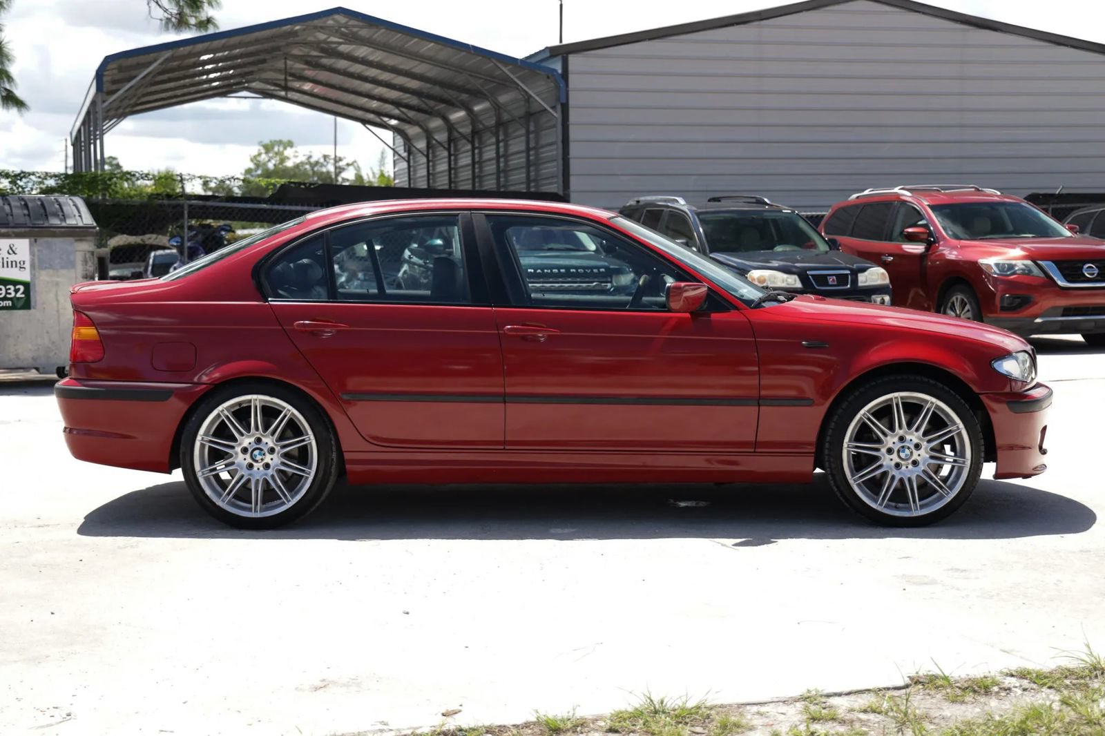 Used 2004 BMW 330i Sedan RWD image 8