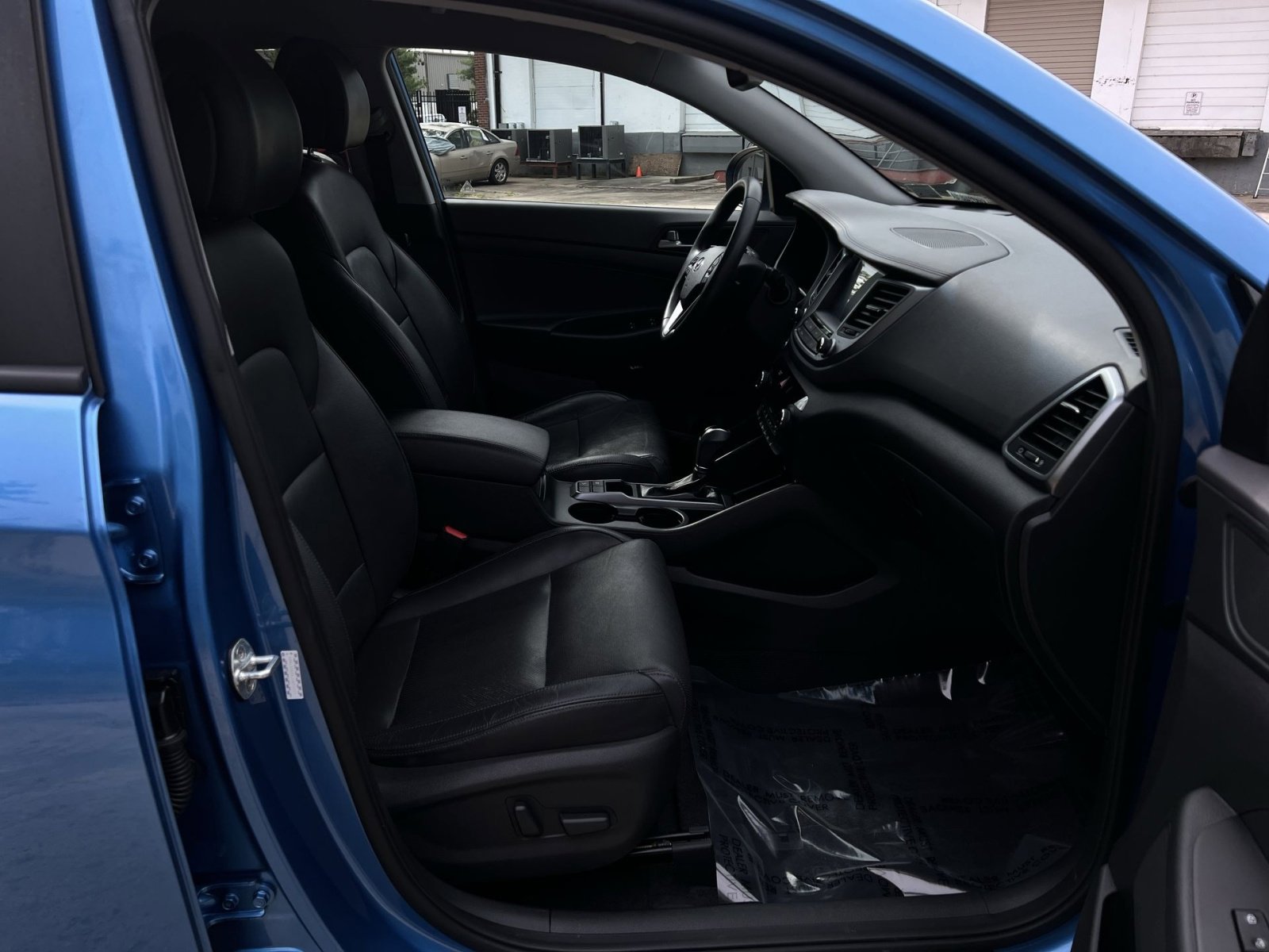 Used 2018 Hyundai Tucson Limited w/ Cargo Package FWD image 42