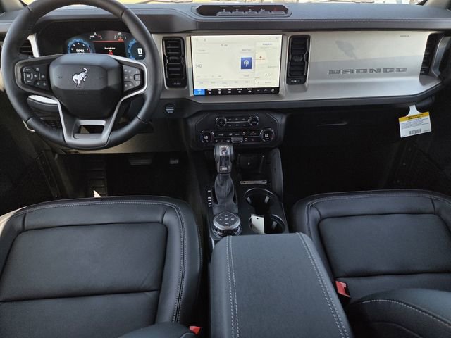 New 2026 Ford Bronco Outer Banks image 5