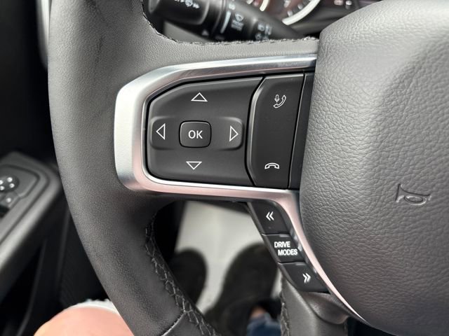 New 2026 RAM 1500 4x4 Crew Cab image 11