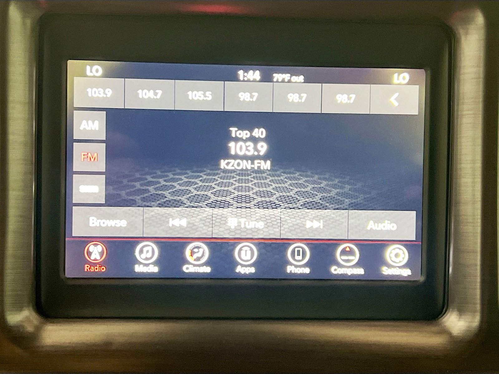 Used 2018 Dodge Challenger SXT w/ Blacktop Package image 10