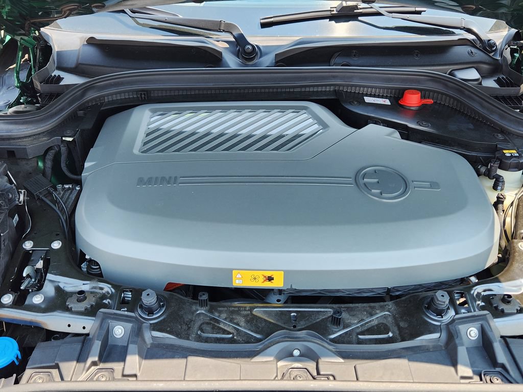 Used 2022 MINI Cooper SE w/ Driver Assistance Package FWD image 16