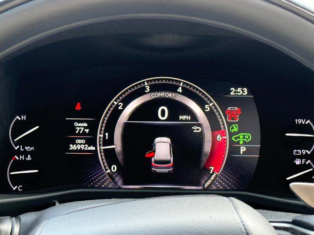 Used 2023 Lexus LX 600 4WD w/ Accessory Package (Z1) image 22