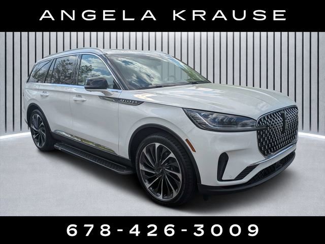 Used 2025 Lincoln Aviator Reserve image 1