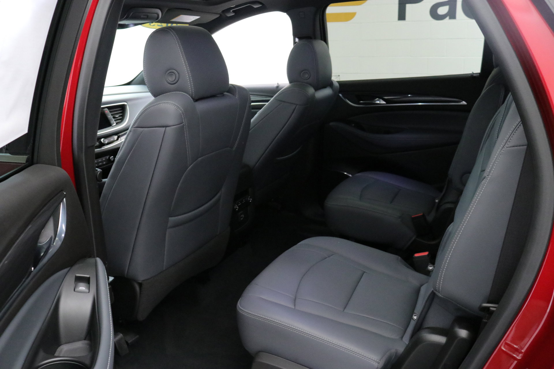 Used 2023 Buick Enclave Essence w/ Experience Buick Package image 26