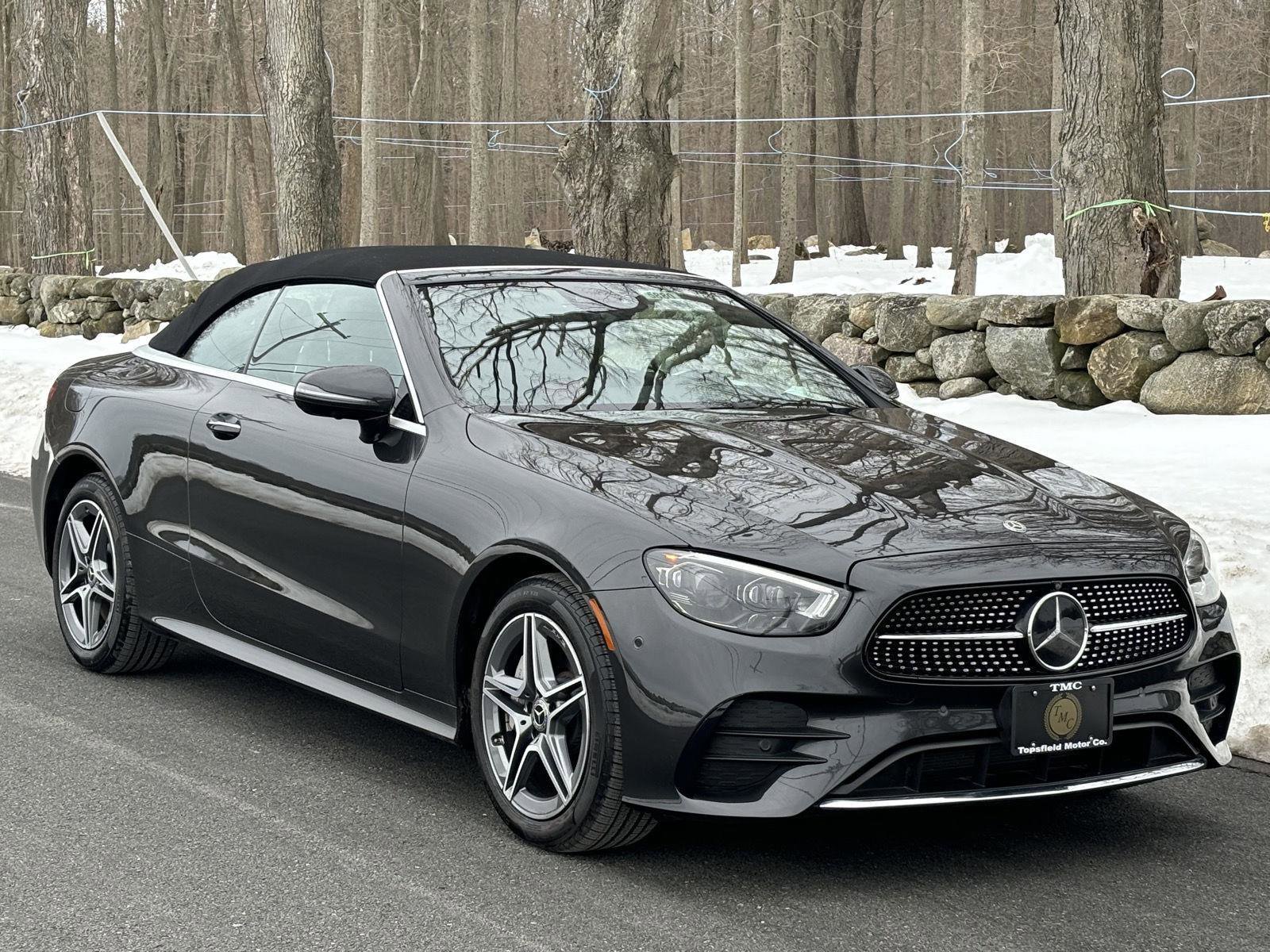 Used 2021 Mercedes-Benz E 450 4MATIC Cabriolet image 2