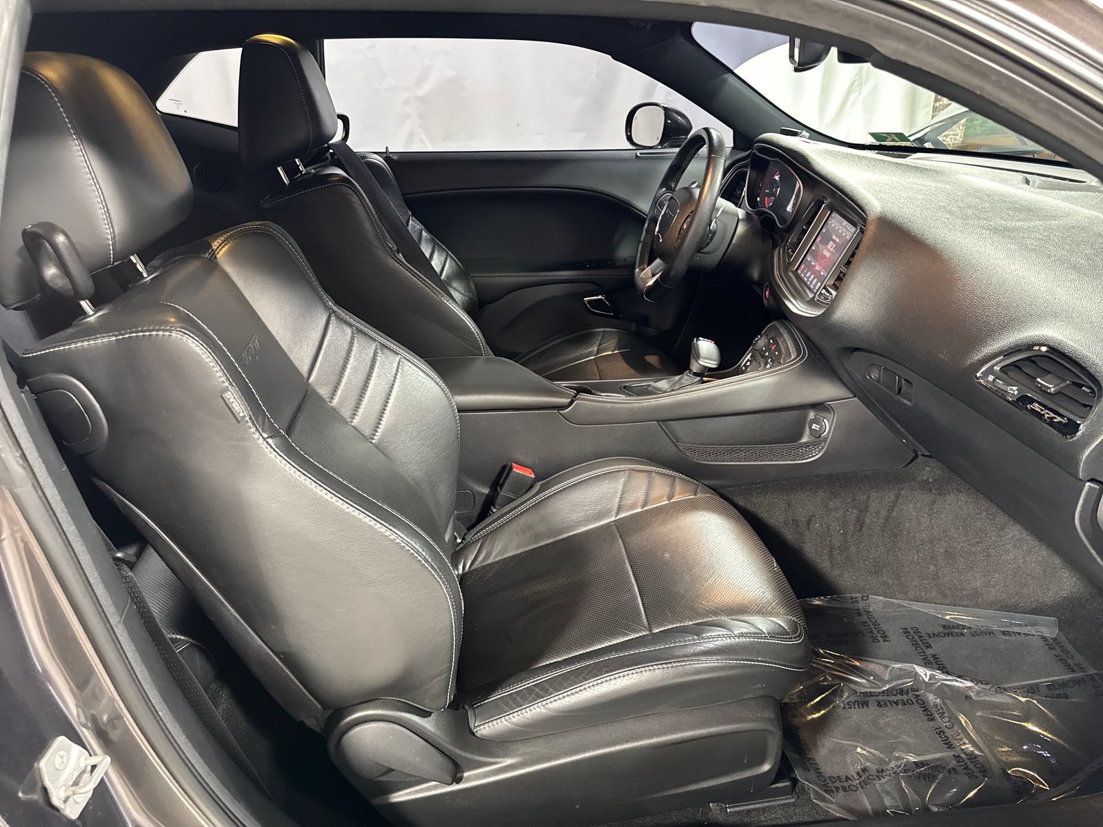 Used 2015 Dodge Challenger SRT Hellcat RWD image 27