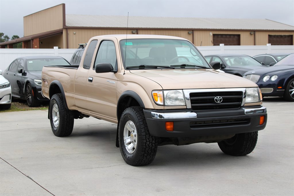 Used 1999 Toyota Tacoma 4x4 Xtracab V6 image 10