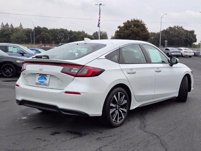 Certified 2024 Honda Civic EX-L image 4