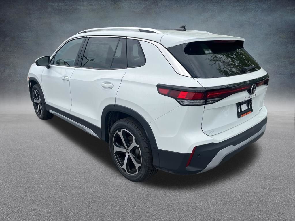 New 2026 Volkswagen Tiguan SE AWD/4WD image 3