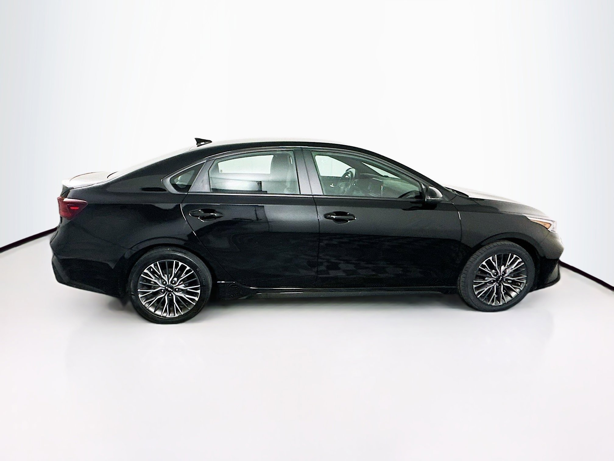 Used 2023 Kia Forte GT-Line image 10