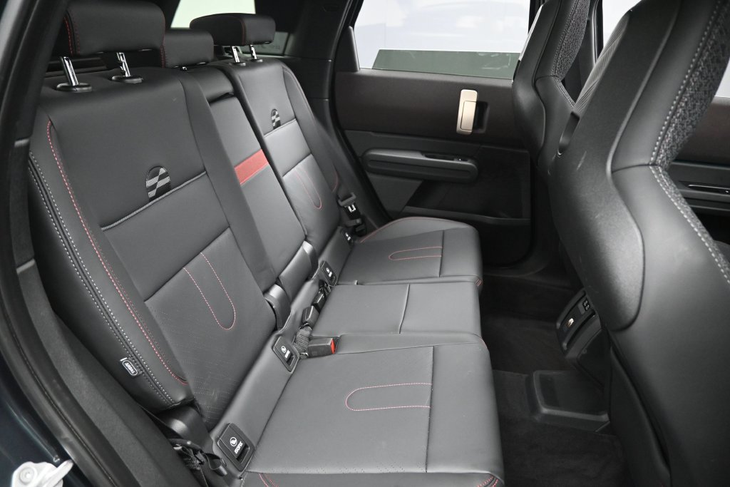 Used 2025 MINI Cooper Countryman John Cooper Works w/ Comfort Package Max AWD/4WD image 30