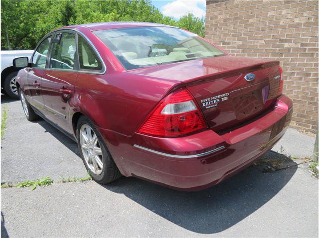 Used 2005 Ford Five Hundred Limited AWD/4WD image 2