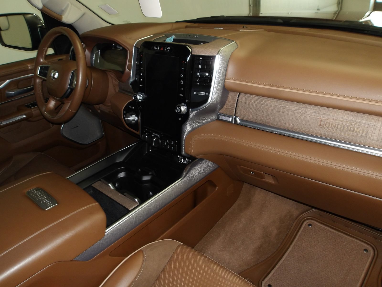 Used 2023 RAM 1500 Limited AWD/4WD image 15