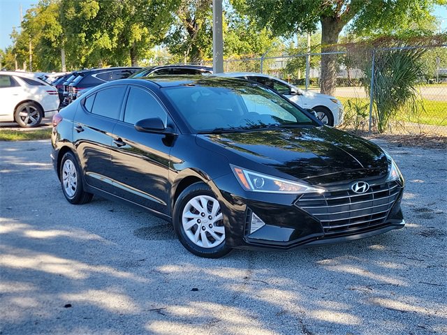 Used 2020 Hyundai Elantra SE