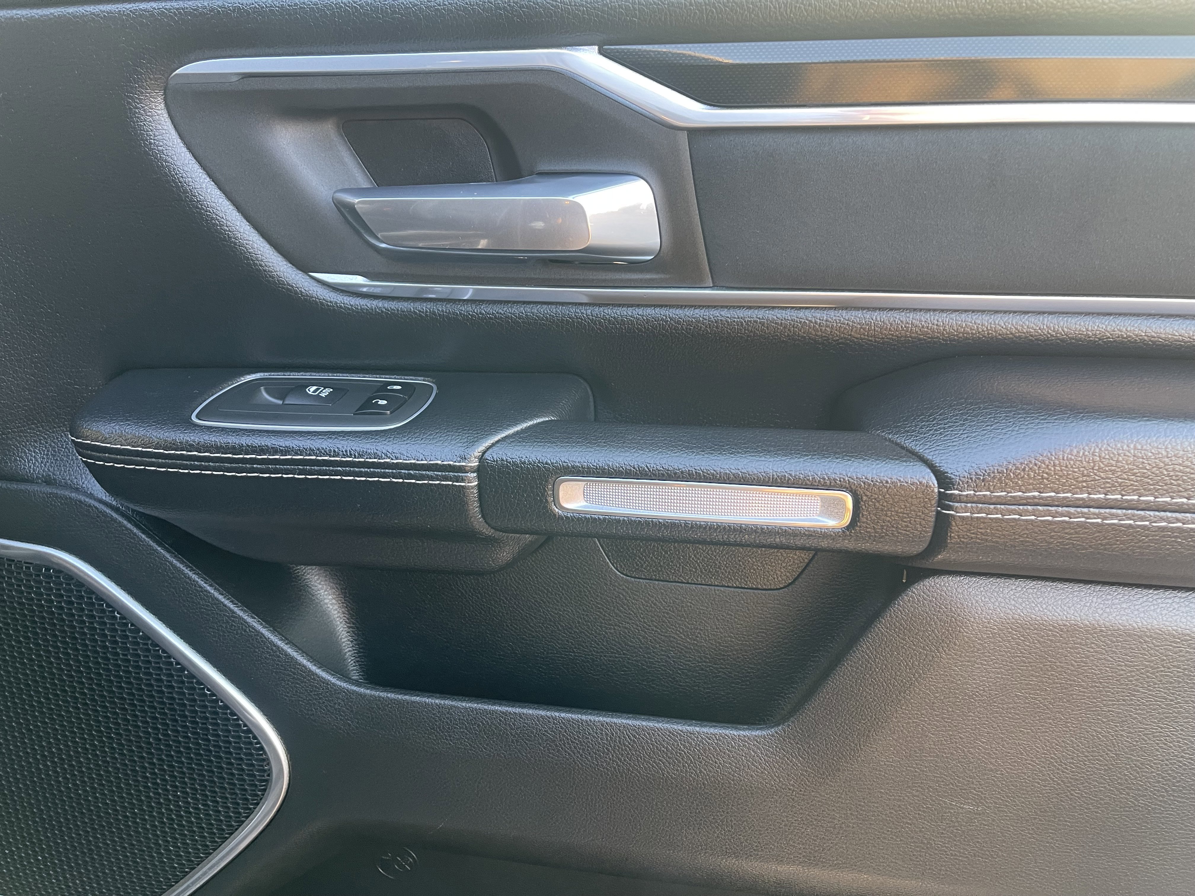 Used 2021 RAM 1500 Laramie w/ Sport Appearance Package image 26