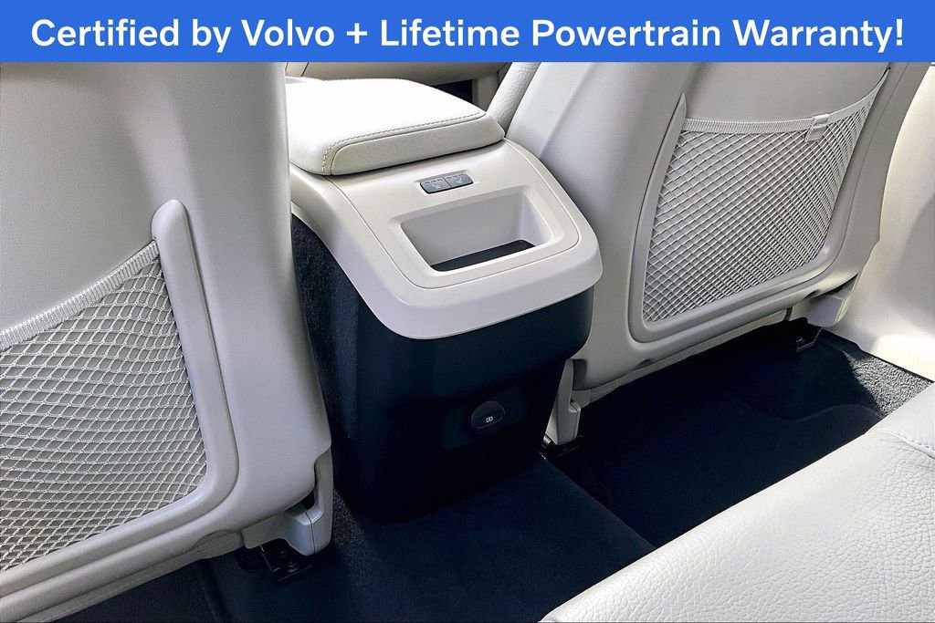 Certified 2023 Volvo XC60 B5 Plus w/ Climate Package image 31