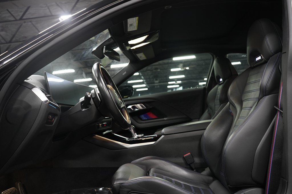 Used 2023 BMW M2 RWD image 11