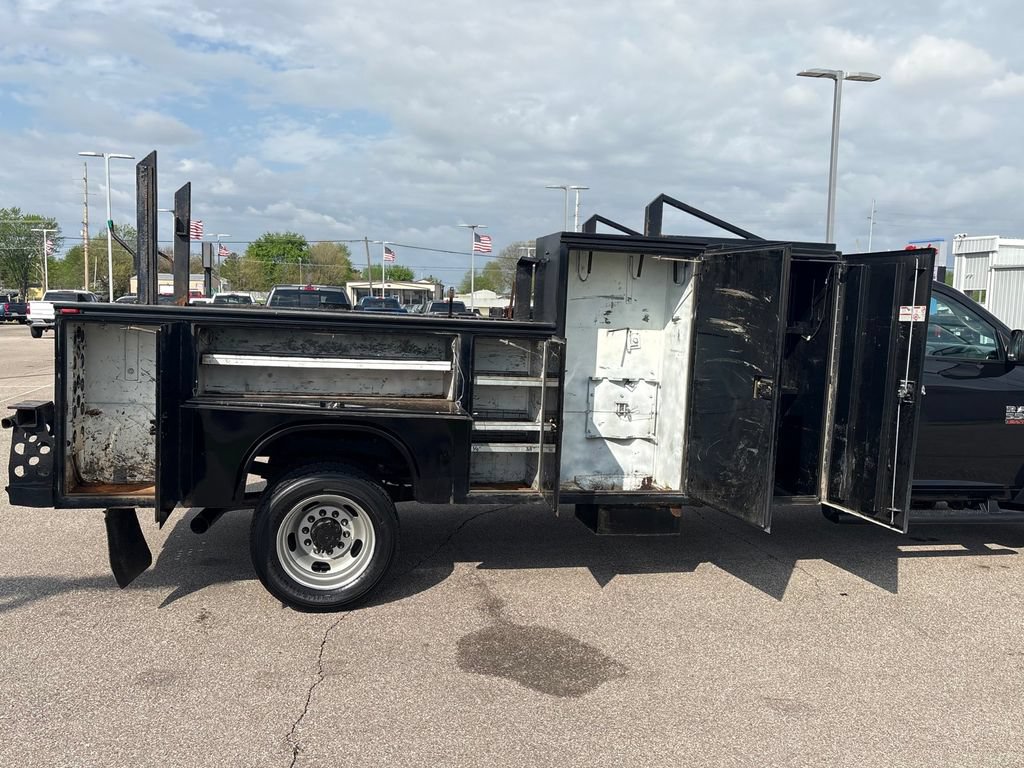 Used 2018 RAM 5500 Tradesman w/ Power & Remote Entry Group RWD image 12