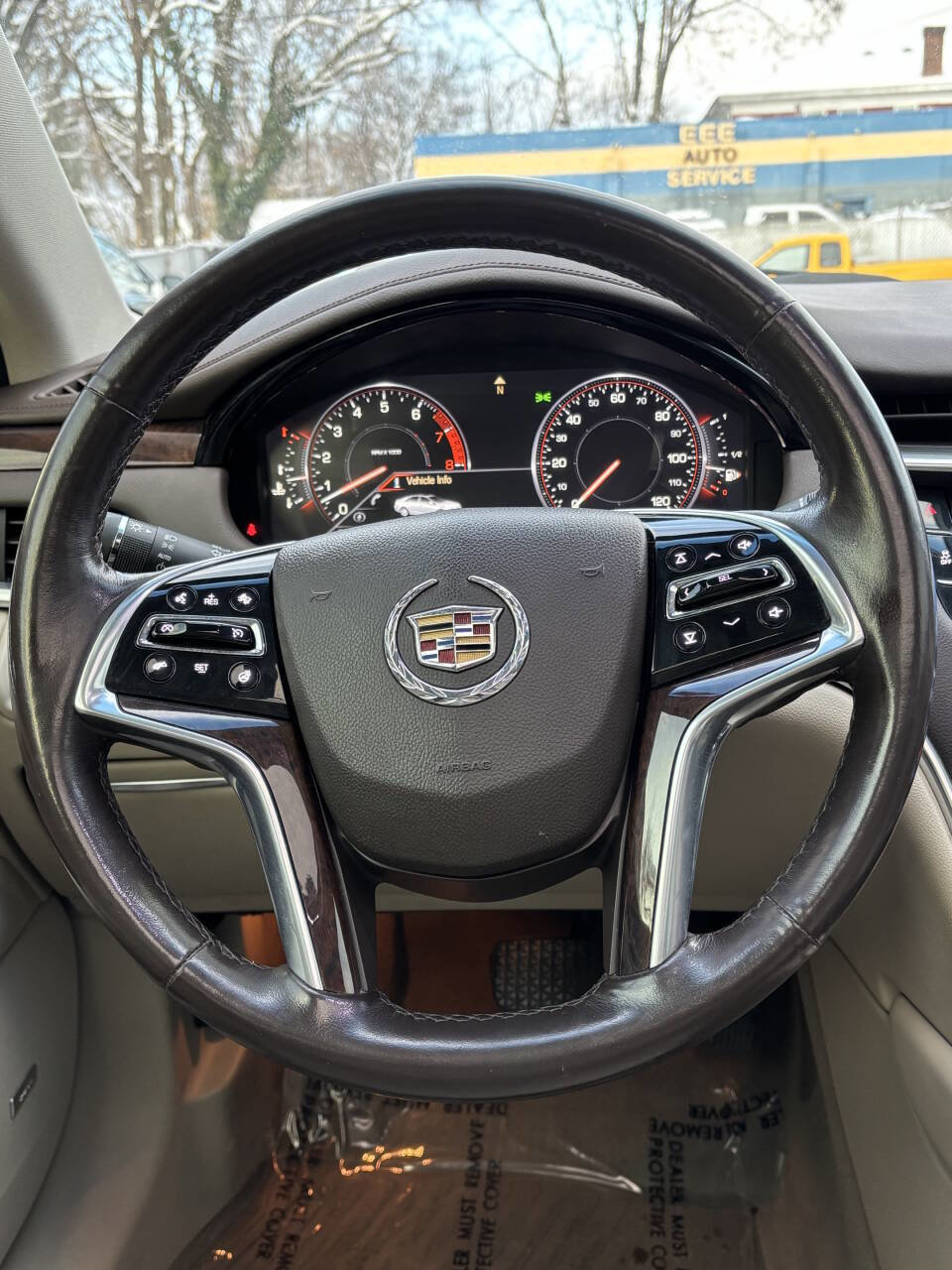 Used 2013 Cadillac XTS Premium image 23