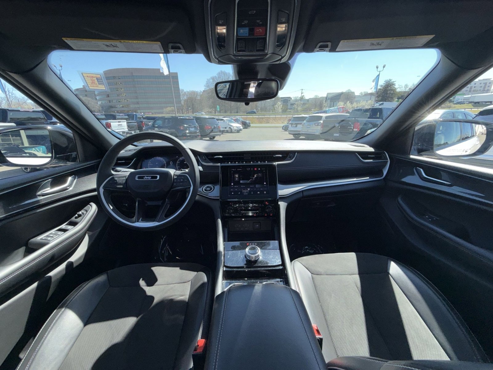 Used 2023 Jeep Grand Cherokee Altitude image 22