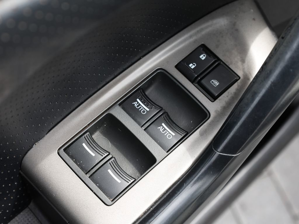 Used 2010 Acura TSX Sedan FWD image 11