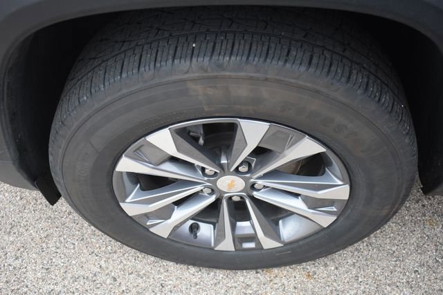 Used 2025 Chevrolet Equinox LT image 12