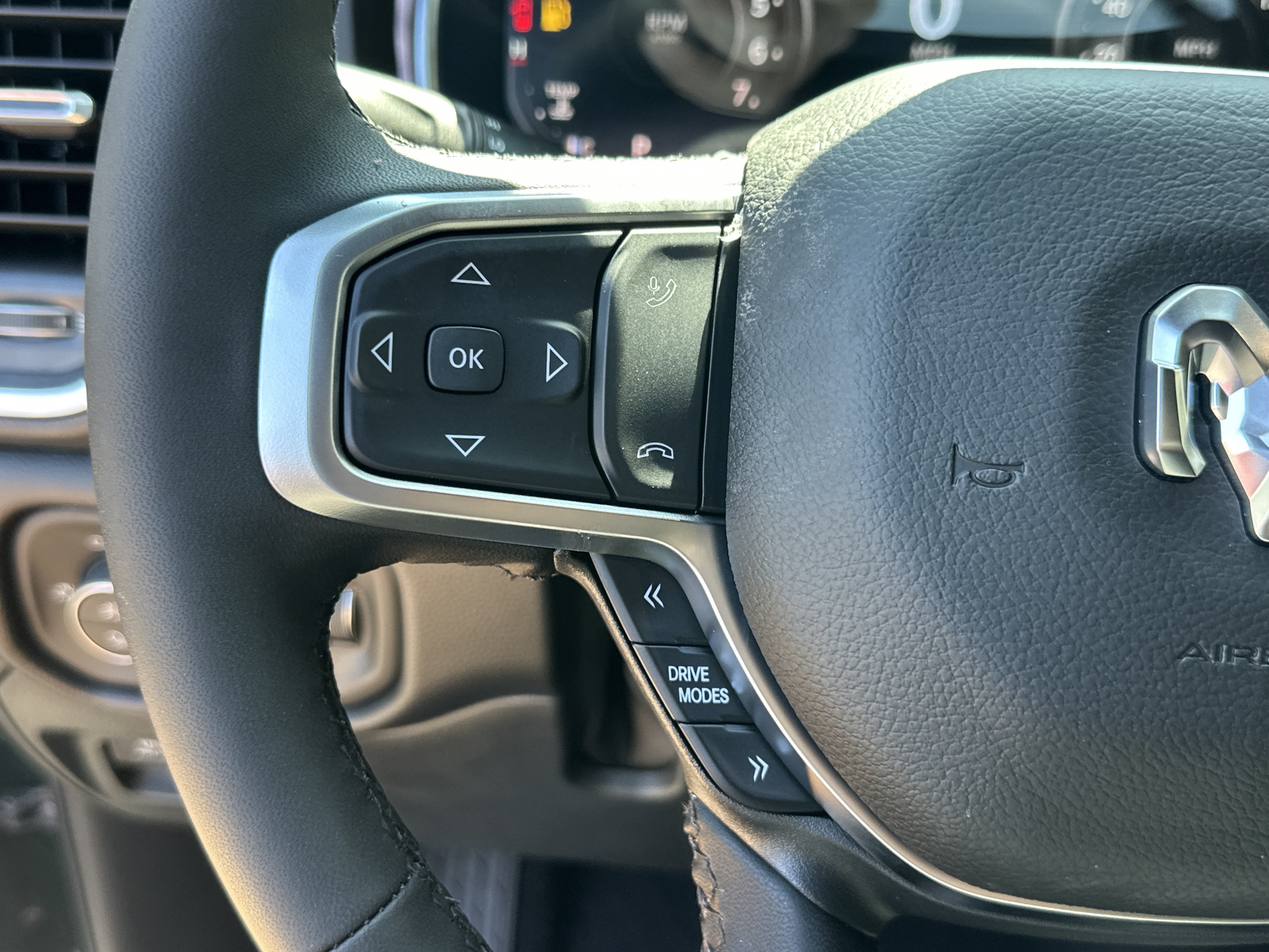 New 2026 RAM 1500 Big Horn AWD/4WD image 10