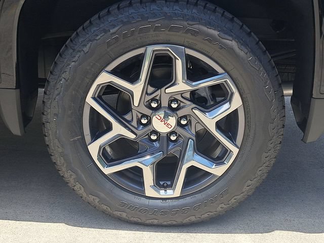 New 2026 GMC Sierra 1500 SLT w/ SLT Premium Plus Package AWD/4WD image 5