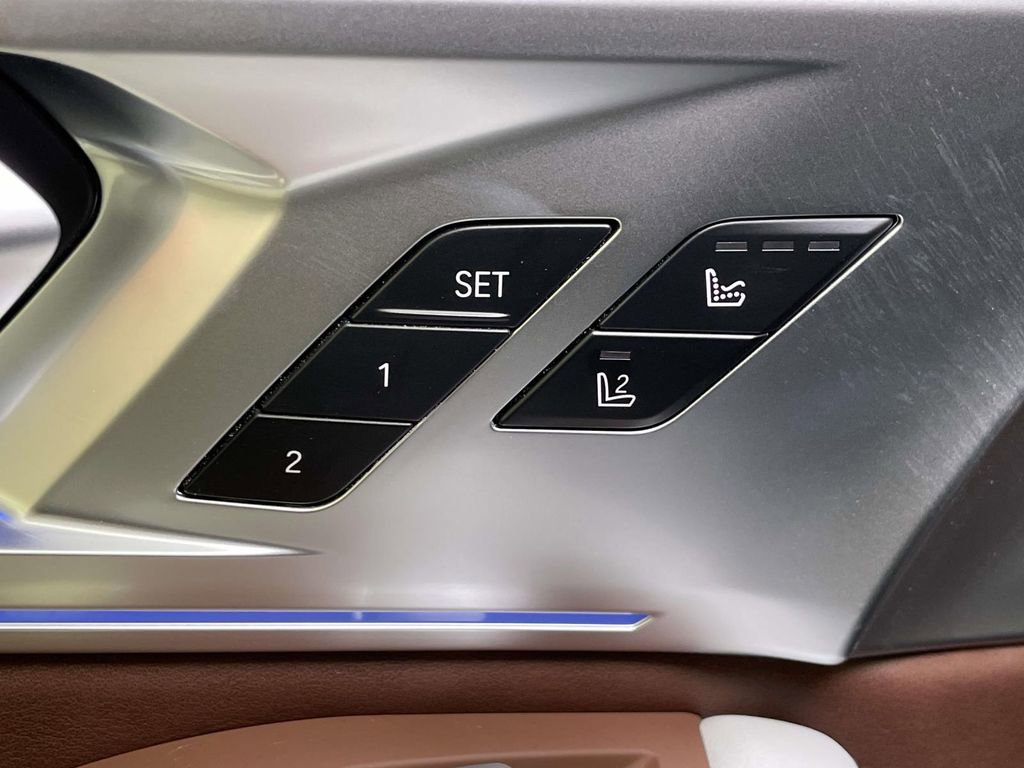 New 2026 BMW XM Label Red AWD/4WD image 30