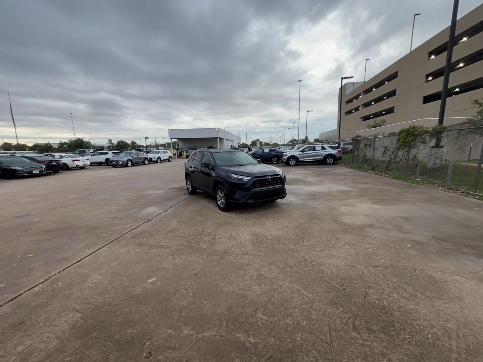 Used 2025 Toyota RAV4 XLE image 16