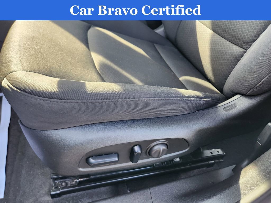 Used 2023 Chevrolet Malibu LT image 26