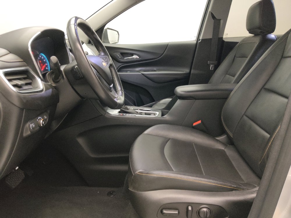 Used 2019 Chevrolet Equinox Premier FWD image 17