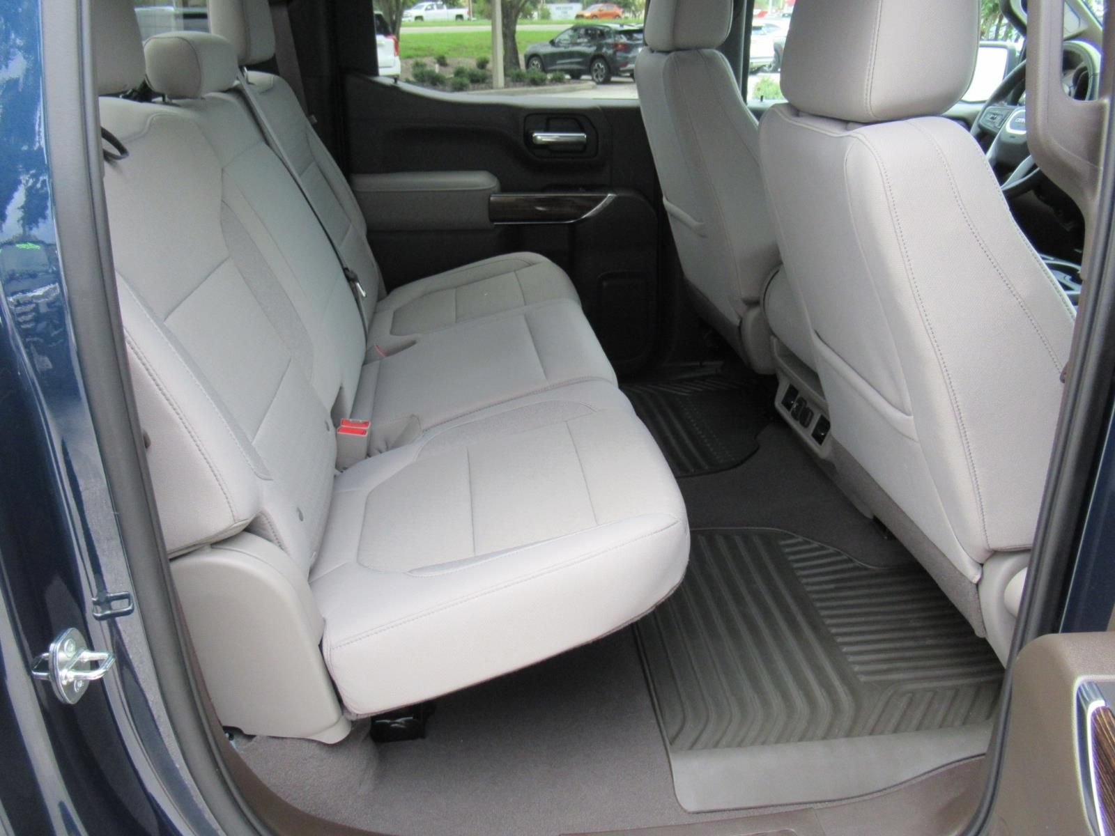 Used 2021 GMC Sierra 1500 SLE AWD/4WD image 30