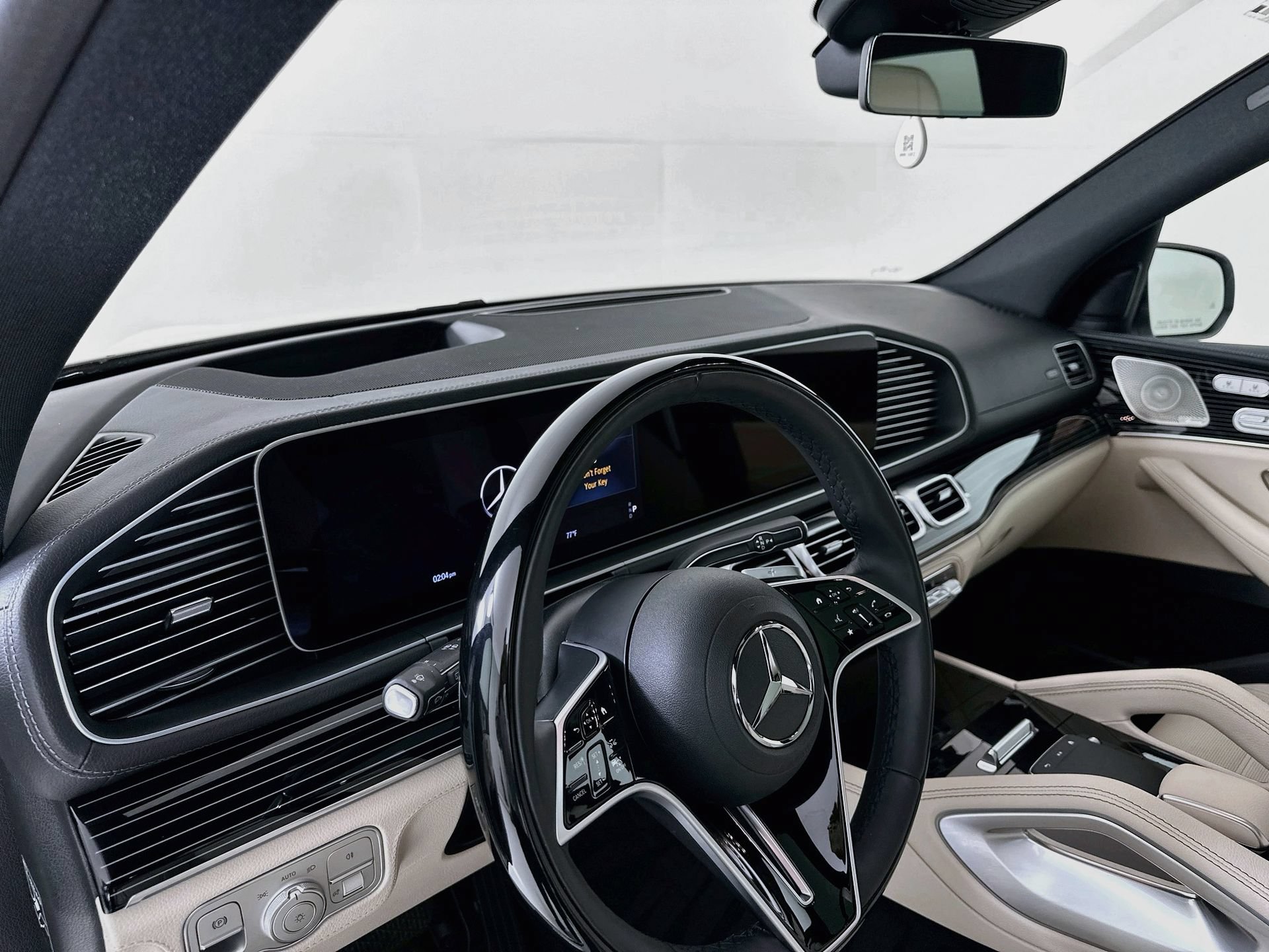 Used 2024 Mercedes-Benz GLE 450e 4MATIC image 10