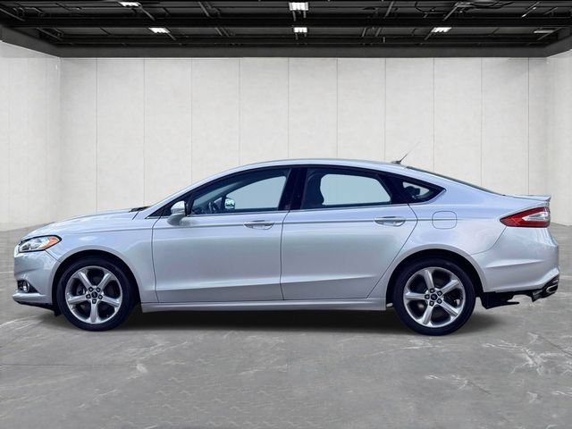 Used 2016 Ford Fusion SE AWD/4WD image 7
