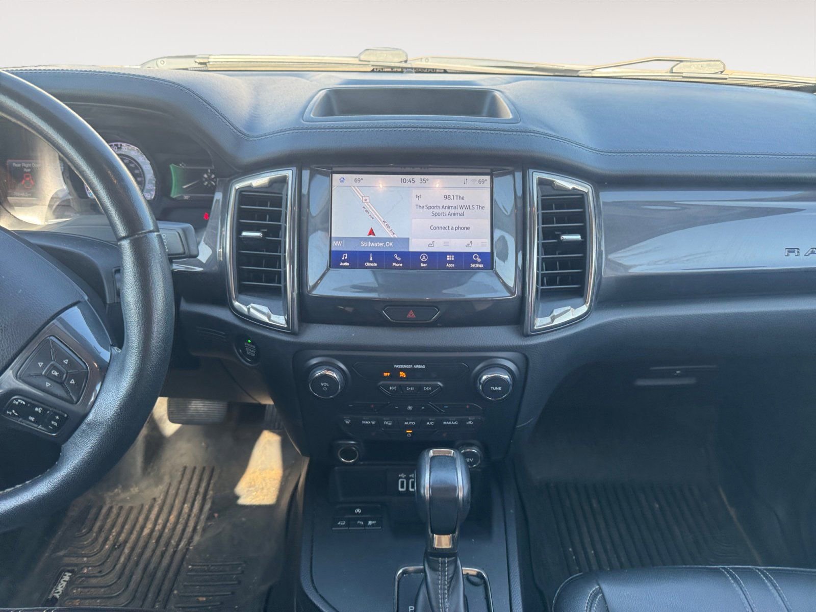 Certified 2019 Ford Ranger Lariat w/ Technology Package image 11