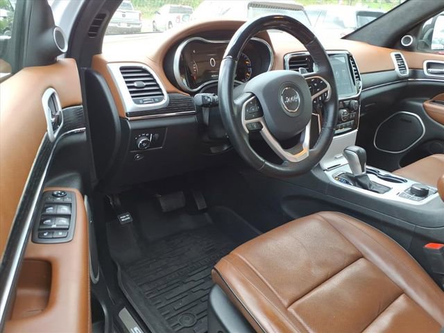 Used 2021 Jeep Grand Cherokee Summit AWD/4WD image 17