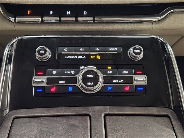 Used 2020 Lincoln Navigator Reserve w/ Luxury Package image 18