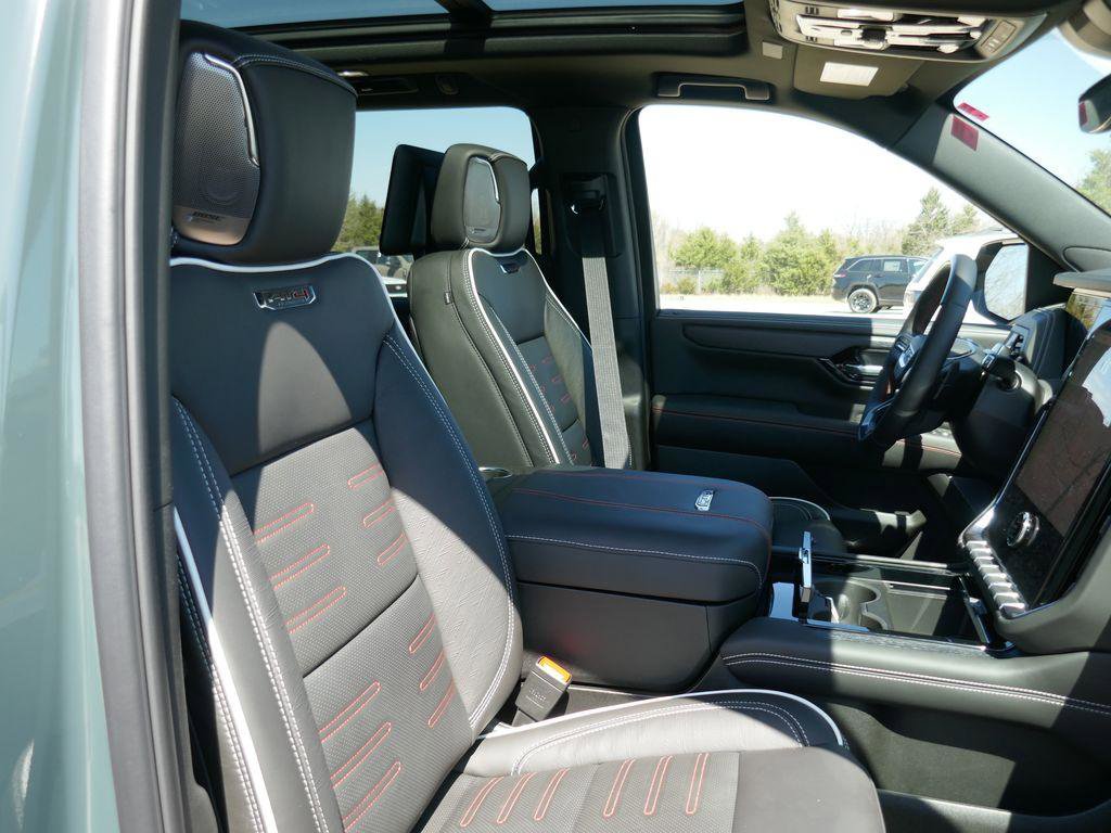 New 2026 GMC Yukon AT4 Ultimate image 10