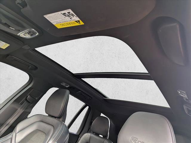 Used 2019 Volvo XC90 T8 R-Design w/ Advanced Package image 18