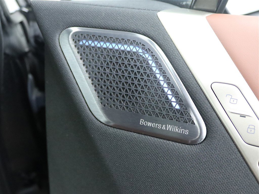 Used 2023 BMW iX M60 w/ Executive Package AWD/4WD image 37