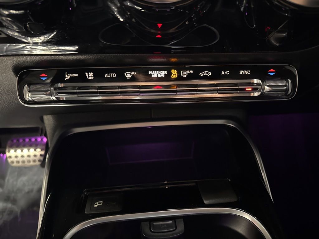 Used 2020 Mercedes-Benz A 35 AMG 4MATIC image 29