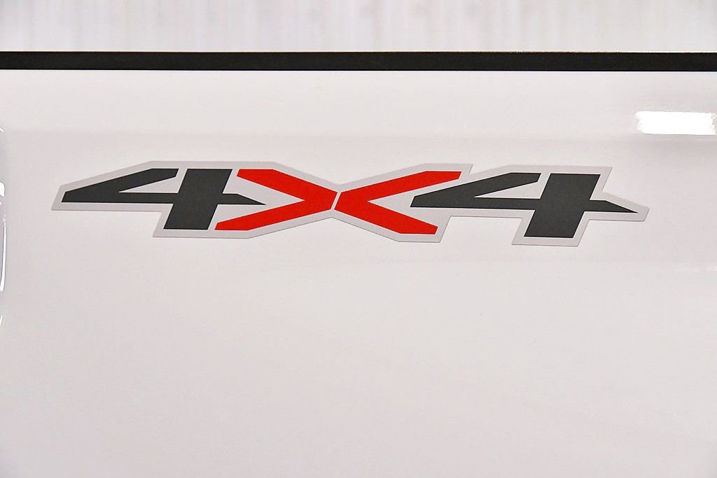 Used 2024 Chevrolet Silverado 2500 LT image 12