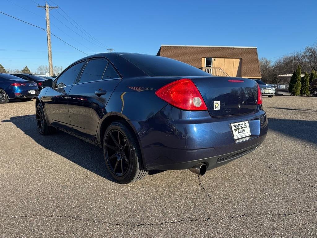 Used 2010 Pontiac G6 Sedan image 7
