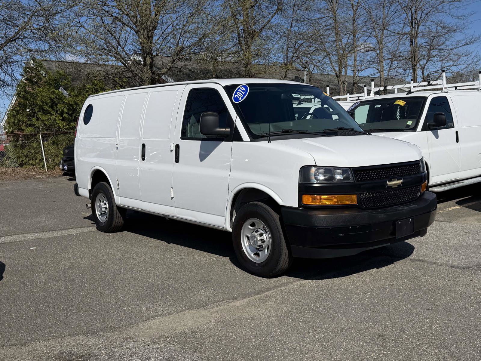 Used 2019 Chevrolet Express 2500 w/ Driver Convenience Package RWD image 2